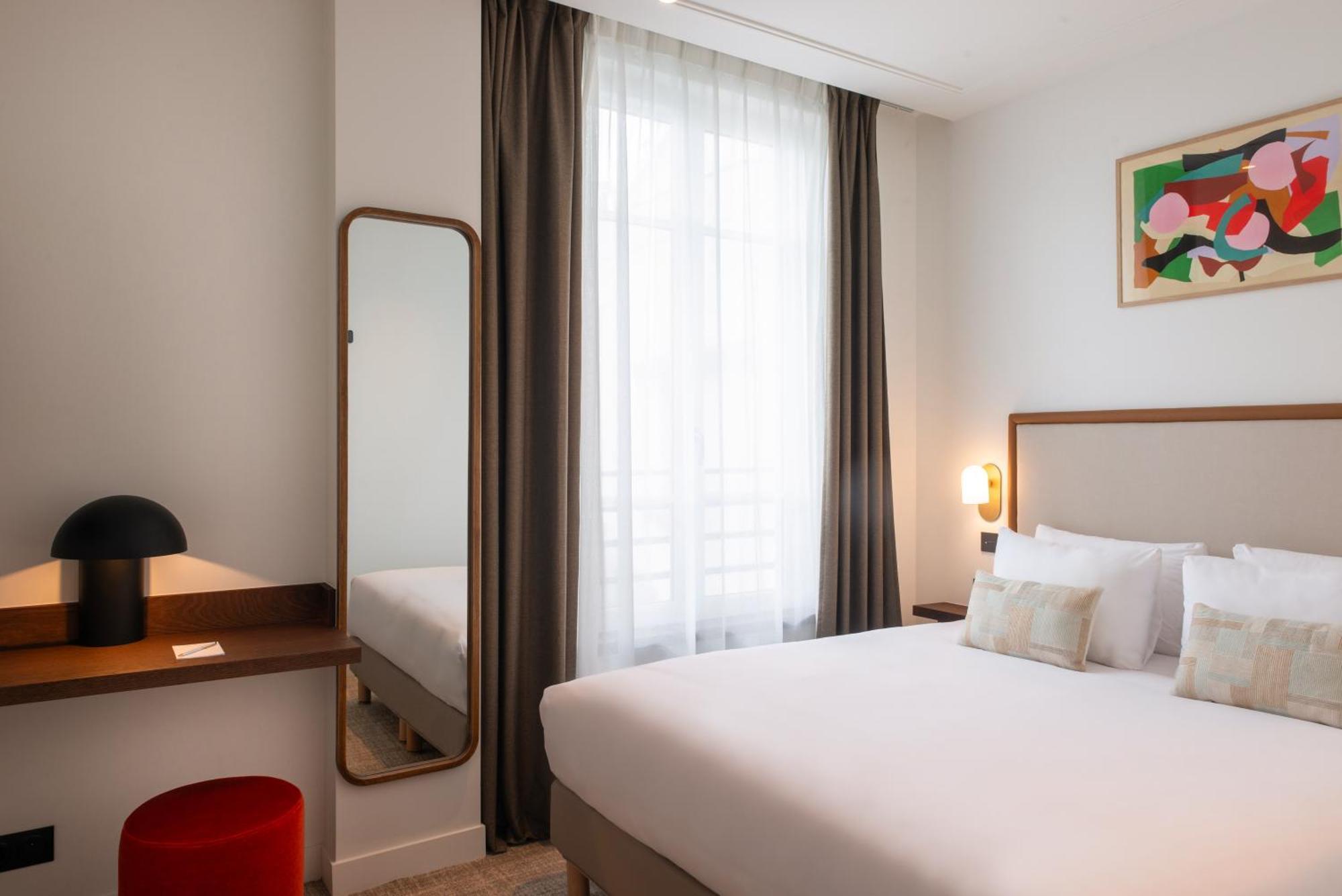 Le Lampika Hotel Paris Rum bild